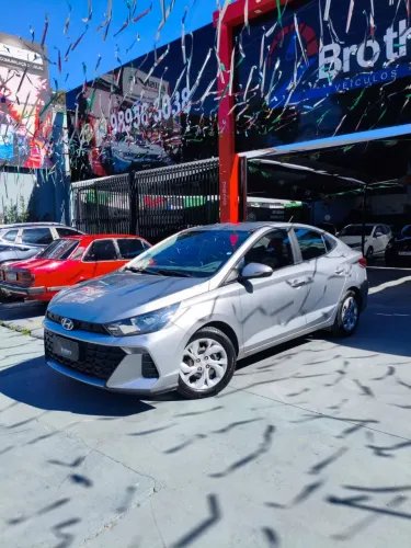 Hyundai HB20S Comfort Plus 1.0 Flex 12V Mec. 2023