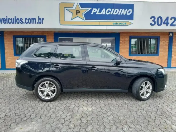 Mitsubishi Outlander 2.0 16V 160cv Aut. 2015
