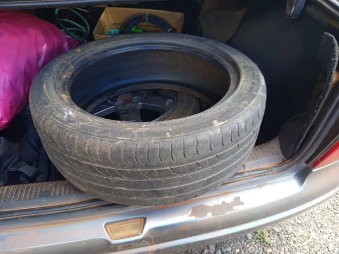 Pneus aro 17