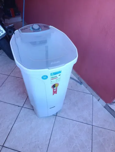 Tanquinho da libell 10kilos semi novo usado poucas vezes em perfeita condições