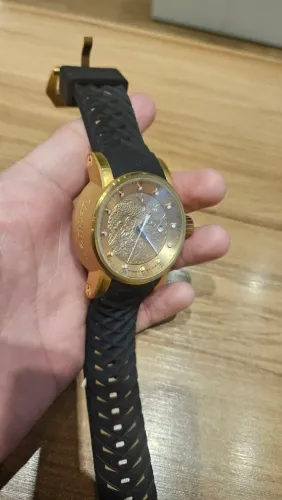 Relogio invicta yakuza s1
