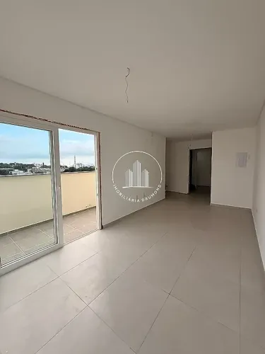 Cobertura 4 Quartos com 2 Suítes e 140m² - Coqueiros - EST