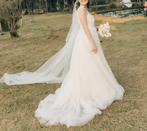 Vestido de Noiva Importado de Barcelona - Alexandrina Boutique (Joinville)