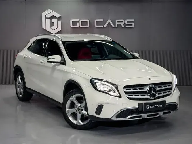 Mercedes-Benz GLA 200 Adv. 1.6/1.6 TB 16V Flex Aut. 2018