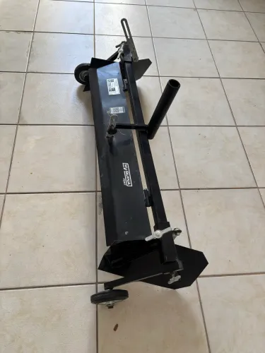 Encanteiradeira micro trator