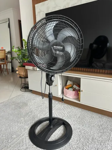Ventilador de coluna mondial