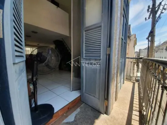 Kitnet/Conjugado - / Residencial / Centro