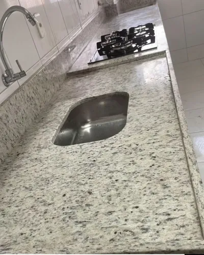 Marmores e Granitos