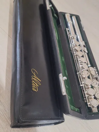 Flauta transversal altus 1107e japan prata 958