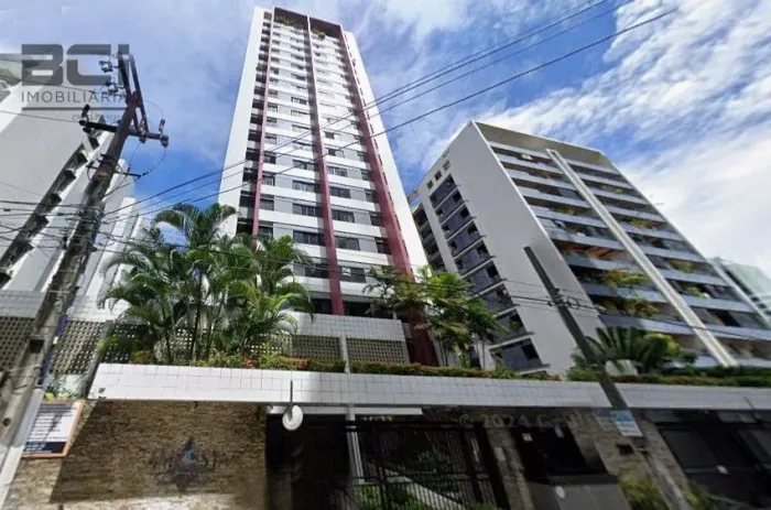 VENDE-SE apartamento de 2 quartos na Faustino Porto