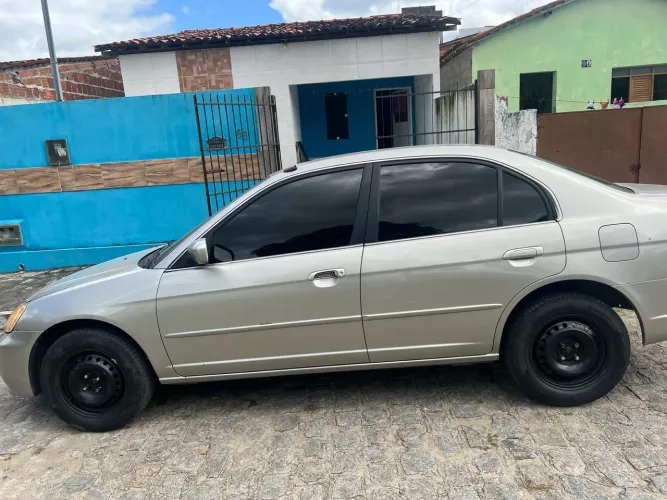 Honda Civic Sedan Lx/lxl 1.7 16V 115cv Aut. 4P 2002
