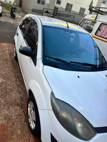 Ford Fiesta 1.0 8V Flex/class 1.0 8V Flex 5P 2012