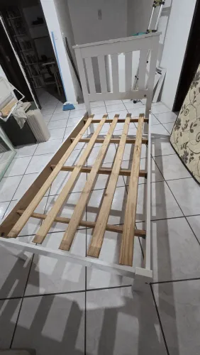 Cama solteiro