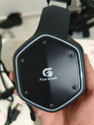Fone Fortrek RGB Blackfire Preto