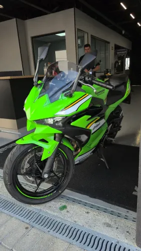 Ninja 500 SE
