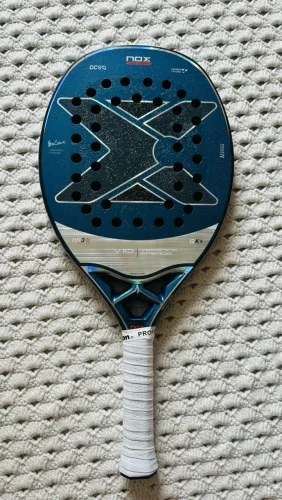 Raquete beach tennis