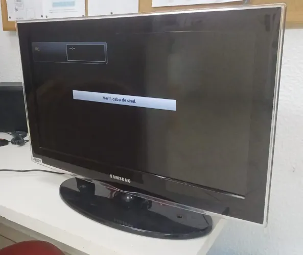 TV 26" SAMSUNG (NÃO É SMART)