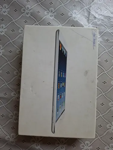 ? iPad Mini 1ª Geração - Seu Leitor Digital de Bolso Perfeito!