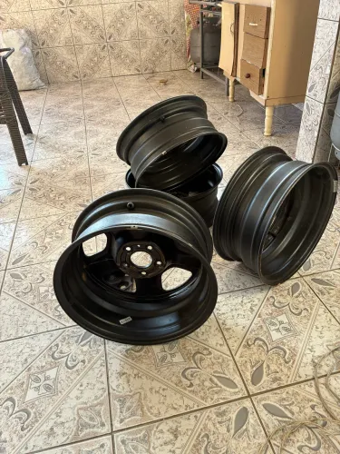 Jogo Rodas Ferro Aro 16 Jeep Renegade Original + Calotinhas (5x110)
