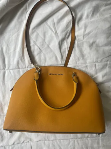 Bolsa michael kors amarela transversal 