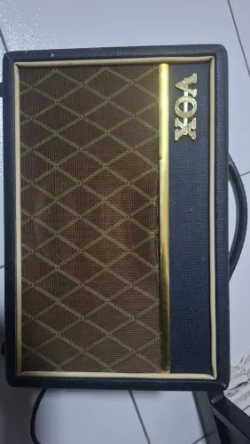 Amplificador Vox pathfinder 10