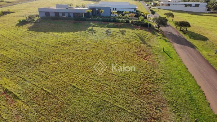 Terreno à venda no Condomínio Fazenda Alvorada na cidade de Porto Feliz/SP