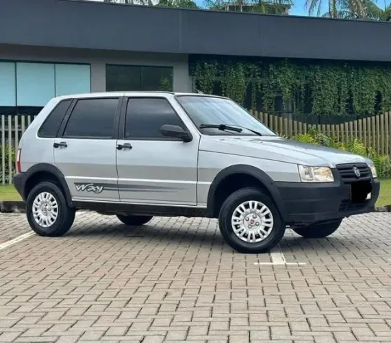Fiat Uno Mille Celeb. WAY Econ. 1.0 F.flex 4P 2010