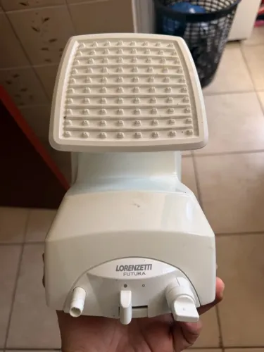 Lorenzetti Futura Ducha de Parede Multitemperaturas Design Moderno Branco 7500W