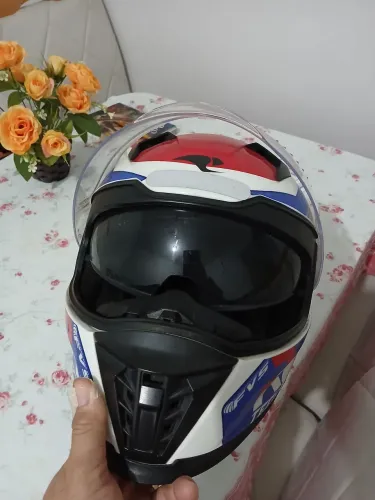 Capacete