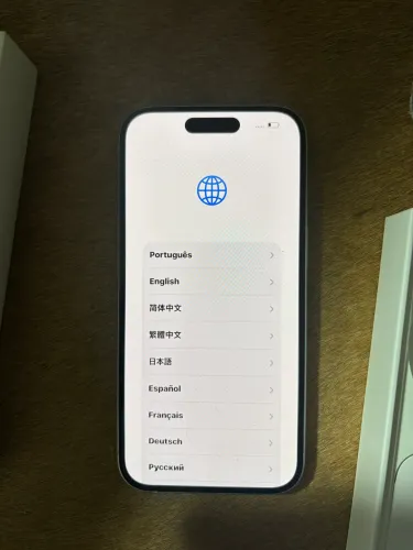 iPhone 15 - Seminovo, 88% de bateria, nunca aberto, sem avarias  