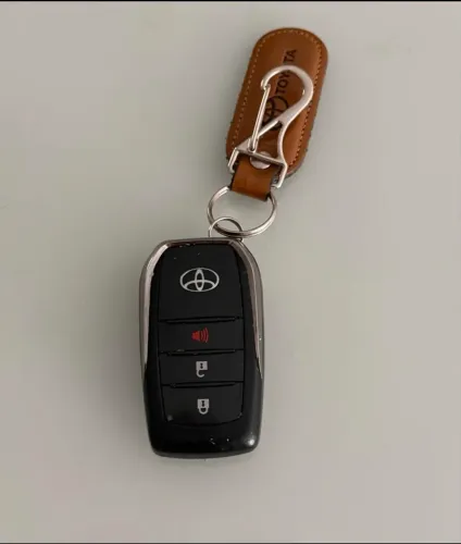 VENDE-SE CHAVE ORIGINAL TOYOTA HILUX