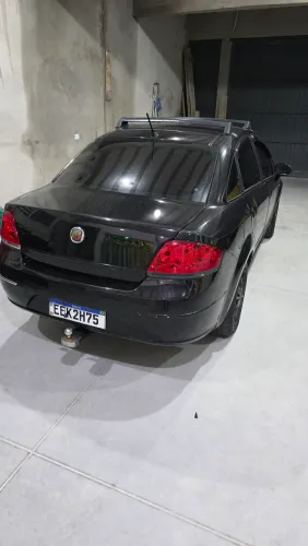 Fiat Linea 1.9/ HLX 1.9/ 1.8 Flex 16V 4P 2010