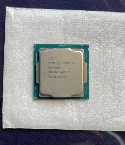 Intel Core i3-9100F (9ª Geração) acompanha cooler
