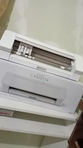 Máquina cameo 4