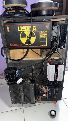 Vendo ou troco caixa bob