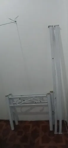 estrutura tubular de ferro cama de solteiro