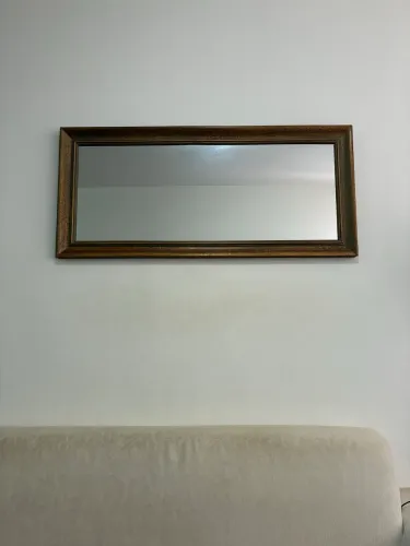 Espelho retangular com moldura