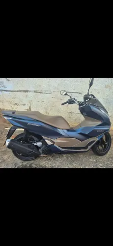 PCX 2024 DLX