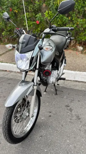 HONDA CG 160 START TODA REVISADA E COM PARTIDA PELO CONTROLE E ANTIFURTO COM ALARME