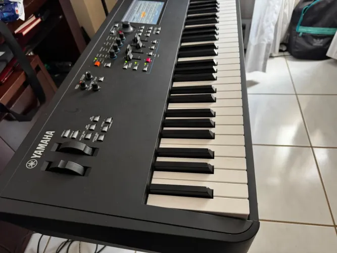 Modx8 + Plus novíssimo e turbinado com Samples