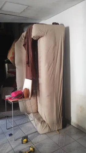 DOAÇÃO DE SOFA 3 LUGARES 