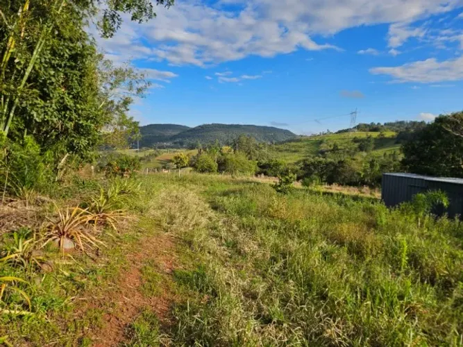 LINDA ÁREA DE 2,5 ha para sítio com toda documentação ok