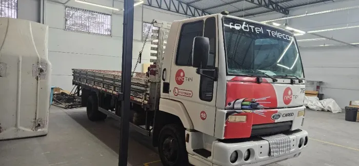 ford cargo 2010 c/ mulk