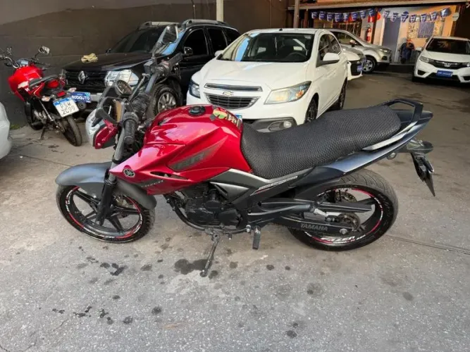YAMAHA FAZER YS250 2011