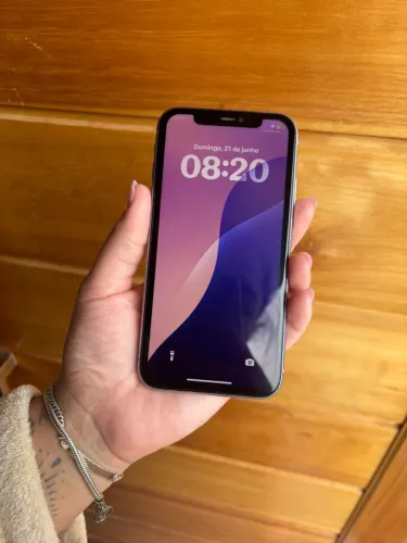iPhone 11 64GB 
