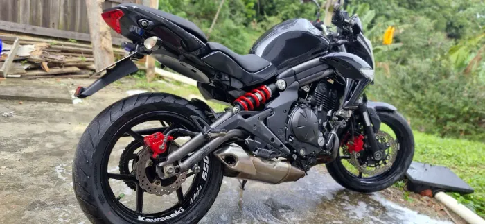 Kawasaki ER6N 650 