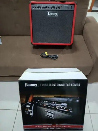 Amplificador de Guitarra Laney LX65R 1x12 Profissional - Novo