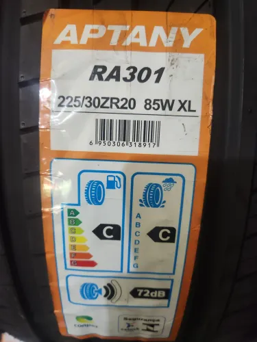 Barato Pneus 225 30 20 e 225 35 20 novos 
