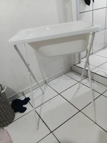 Banheira infantil com suporte
