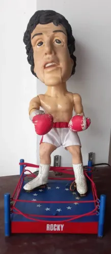 Boneco ROCKY o lutador - colecionável  personagem Rocky Balboa, clássico não funciona 